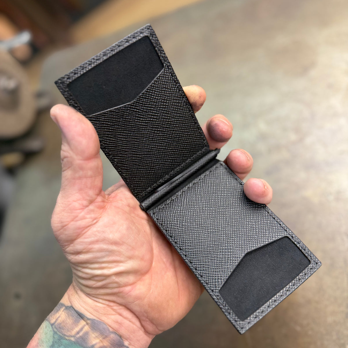 Austin Slim Fold Wallet 3.0 - Giraffe