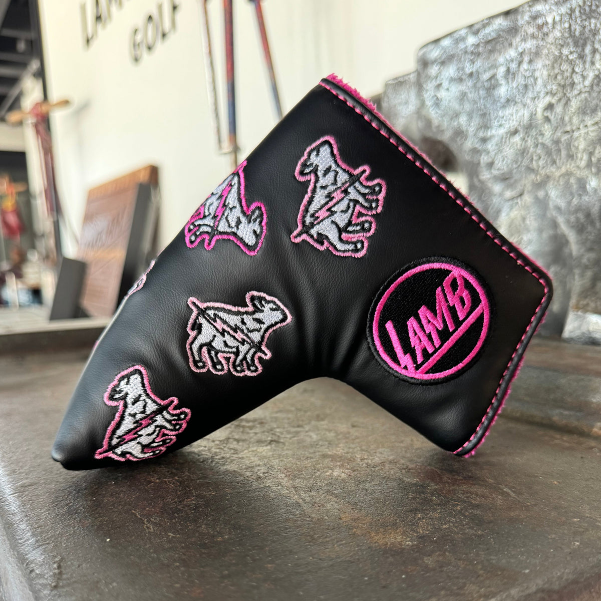 Electric Lamb Putter Cover - Black/Pink